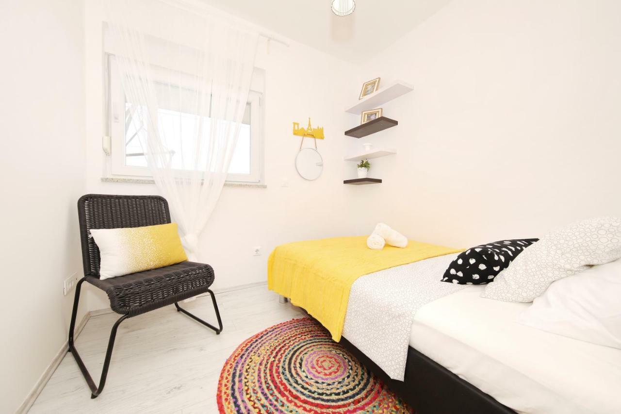Seabreeze Apartment Zadar Exterior photo